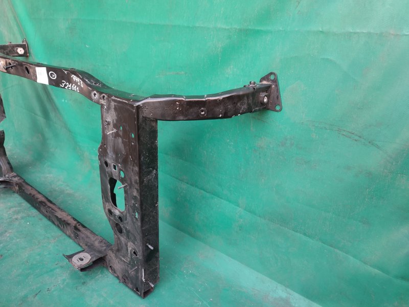 Панель передняя JEEP CHEROKEE 14- 2.4 ED8 Панель передняя JEEP CHEROKEE 14- 2.4 ED8