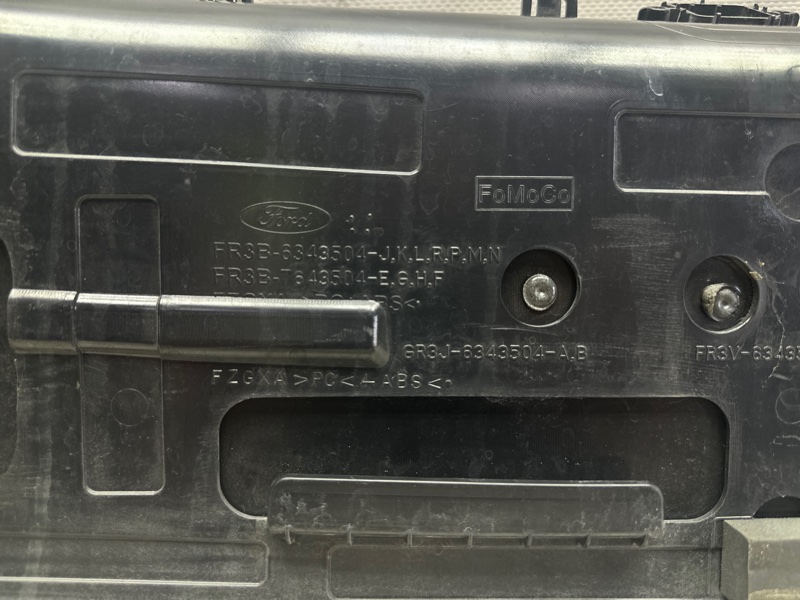 Накладка крышки багажника MUSTANG 15- 2017 3.7 C37PDED