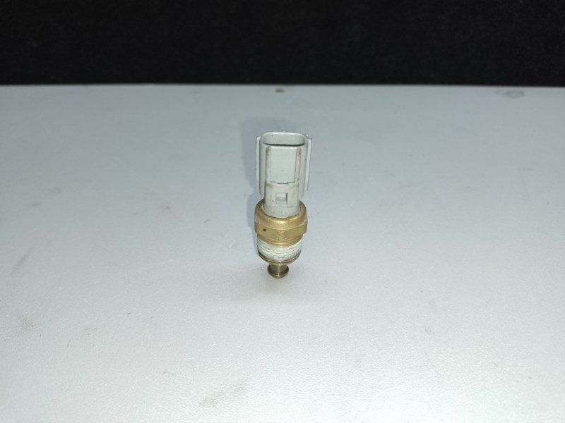 Датчик температуры охлаждающей жидкости FORD MUSTANG 15- 2019 S550 2.3 C23HD0D 3F1Z-12A648-A Б/У