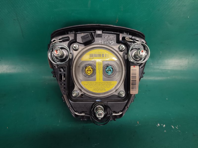 Подушка безопасности в руль HYUNDAI SONATA LF 2014- 2.0 G4NG Подушка безопасности в руль HYUNDAI SONATA LF 2014- 2.0 G4NG