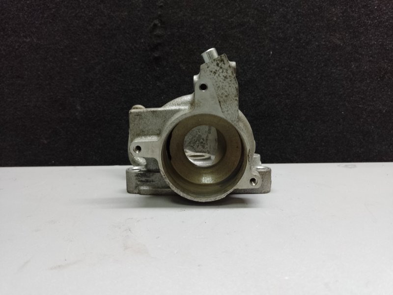 Корпус помпы MUSTANG 15- 2019 S550 2.3 C23HD0D Корпус помпы MUSTANG 15- 2019 S550 2.3 C23HD0D