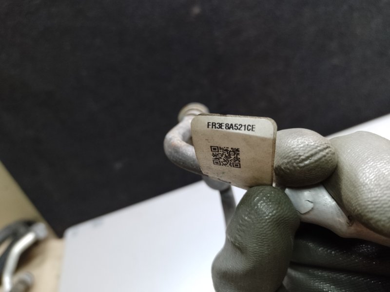 Трубка слива масла с турбины MUSTANG 15- 2019 S550 2.3 C23HD0D Трубка слива масла с турбины MUSTANG 15- 2019 S550 2.3 C23HD0D