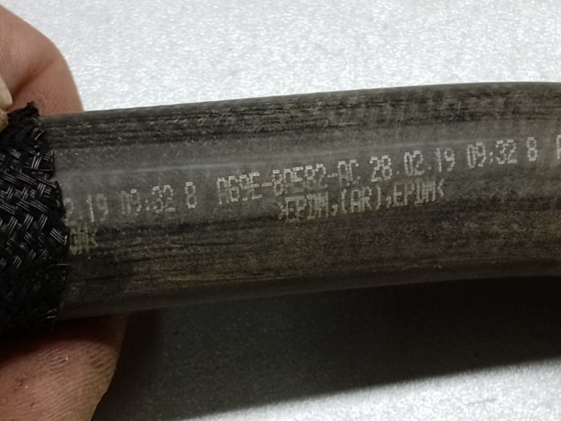 Патрубок системы охлаждения FORD MUSTANG 15- S550 2.3 C23HD0D Патрубок системы охлаждения FORD MUSTANG 15- S550 2.3 C23HD0D