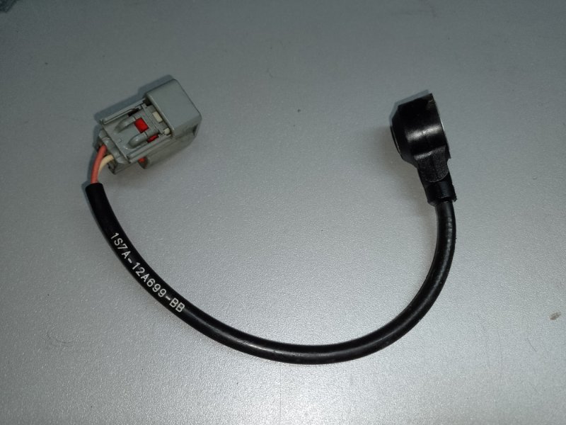 Запчасть датчик детонации FORD MUSTANG 15- 2019 S550 2.3 C23HD0D 1S7Z-12A699-BB Б/У Датчик детонации FORD MUSTANG 15- 2019 S550 2.3 C23HD0D 1S7Z-12A699-BB Б/У