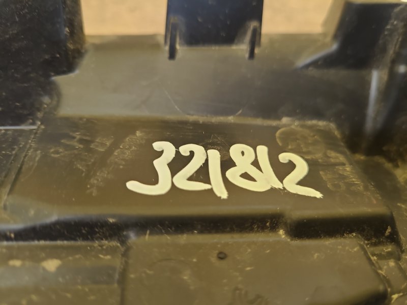 Дневной ходовой огонь правый IONIQ 19-22