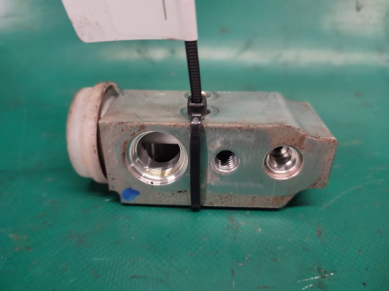 Клапан кондиционера ELANTRA AD 16- 2018 2.0 G4NH