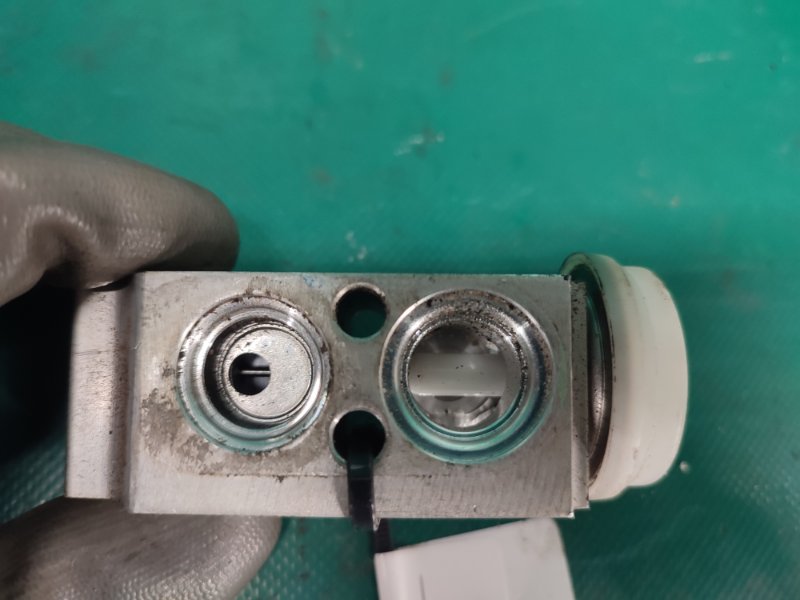 Клапан кондиционера ELANTRA AD 16- 2018 2.0 G4NH