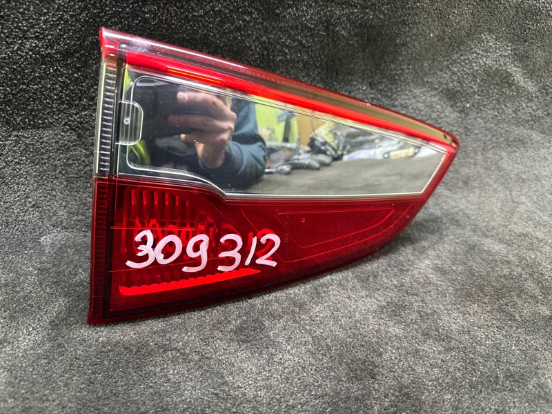 Фонарь внутренний левый FORD ECOSPORT 18-22 1.0 L EcoBoost (Fox) turbo