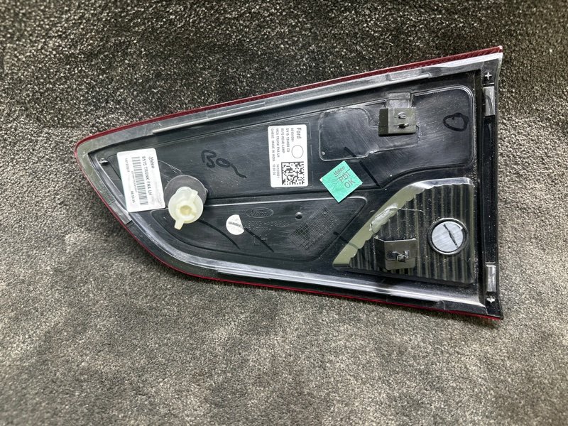 Фонарь внутренний левый ECOSPORT 18-22 2021 1.0 L EcoBoost (Fox) turbo