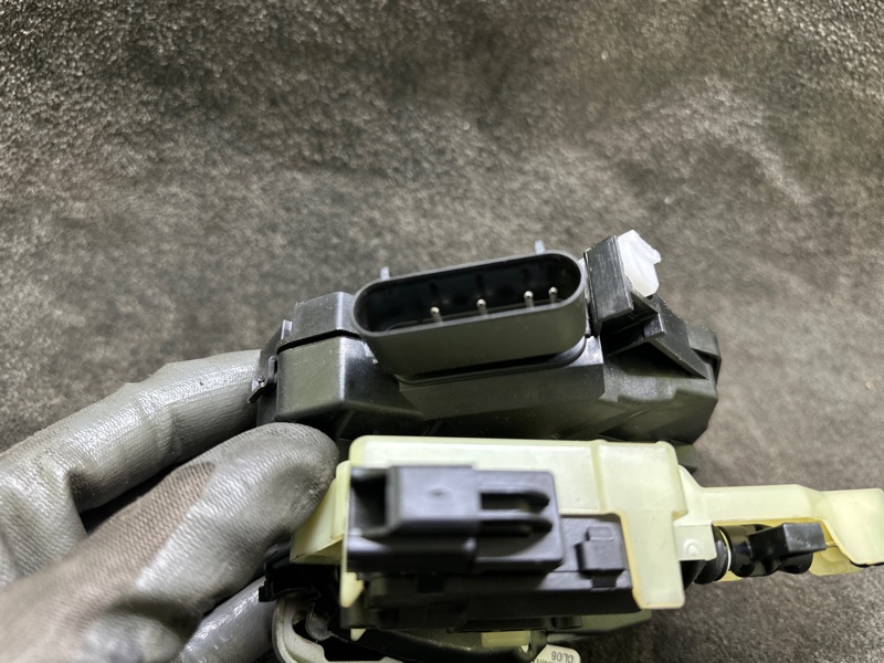 Замок двери багажника ECOSPORT 18-22 2021 1.0 L EcoBoost (Fox) turbo