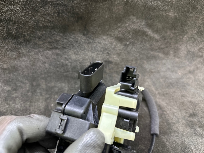 Замок двери багажника ECOSPORT 18-22 2021 1.0 L EcoBoost (Fox) turbo