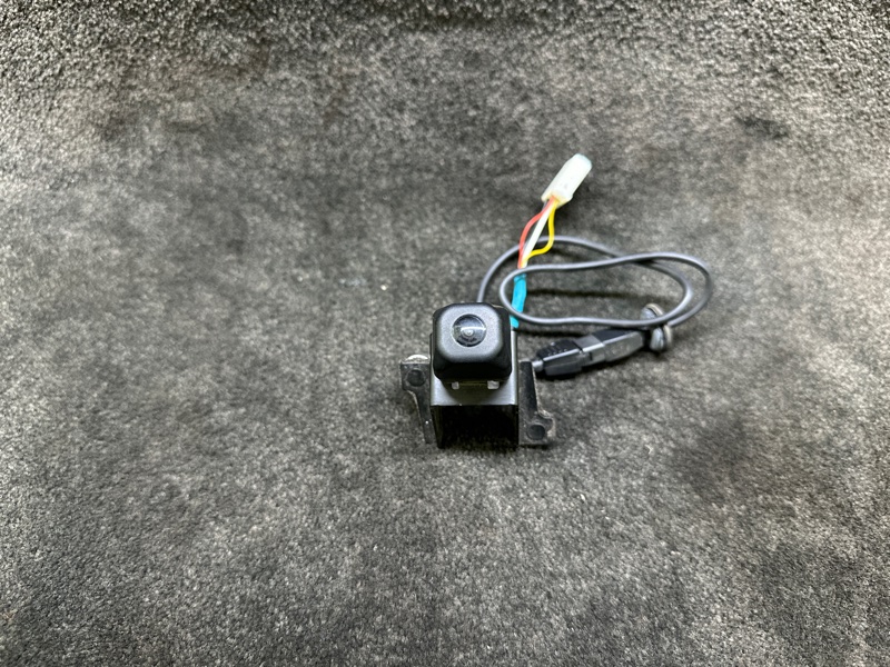 Камера заднего вида TOYOTA PRIUS PLUS 11-14