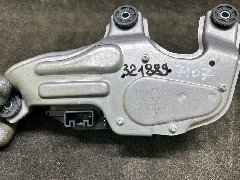 Моторчик стеклоочистителя задний PRIUS 16- 2016 1.8 2ZRFXE