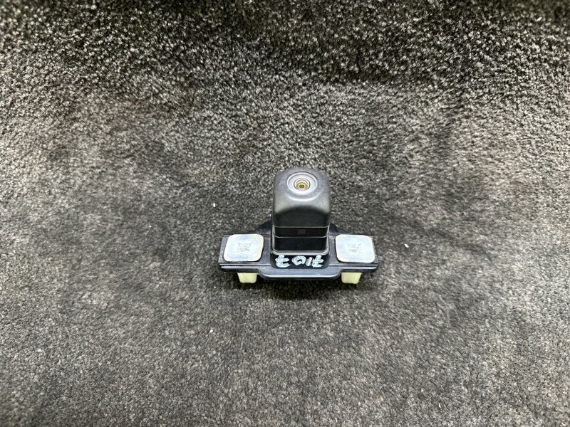 Камера заднего вида PRIUS 16- 2016 1.8 2ZRFXE