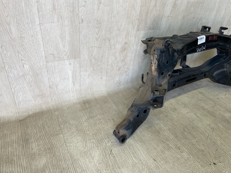 Балка задней подвески NISSAN X-TRAIL/ROGUE T32 13-20 2.5 QR25DE Балка задней подвески NISSAN X-TRAIL/ROGUE T32 13-20 2.5 QR25DE