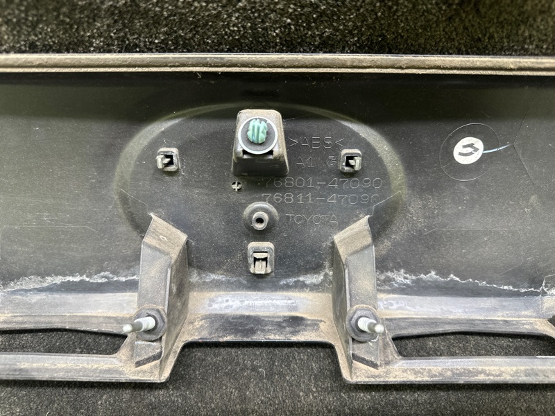 Панель подсветки номера PRIUS PLUS 11-14