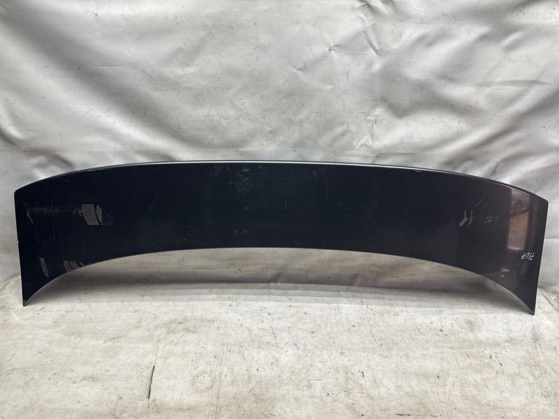 Спойлер крышки багажника PRIUS 16- 2016 1.8 2ZRFXE