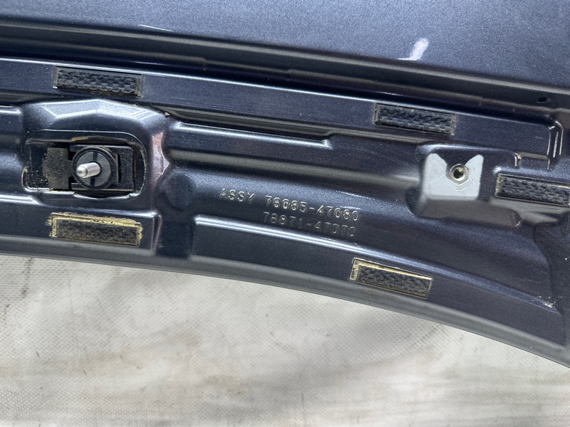 Спойлер крышки багажника PRIUS 16- 2016 1.8 2ZRFXE