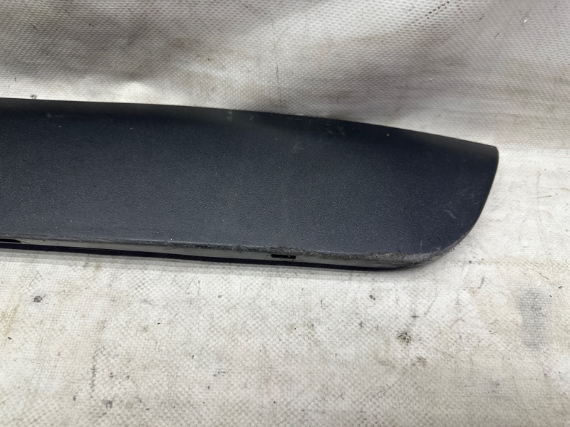 Накладка крышки багажника RAV4 18-