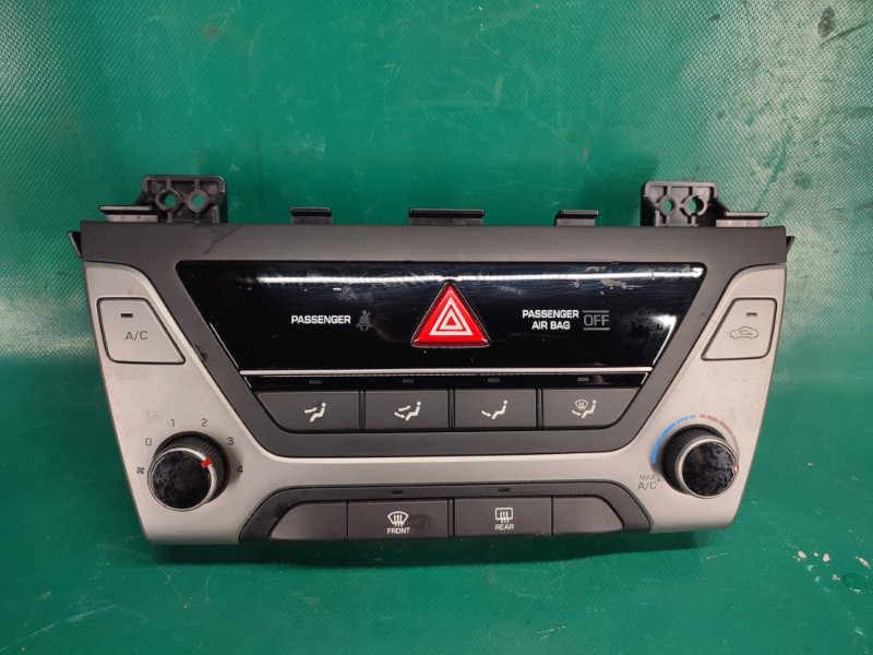 Блок управления печкой HYUNDAI ELANTRA AD 16- 2018 2.0 G4NH 97250-F20624X Б/У