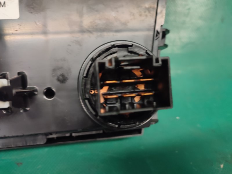 Блок управления печкой ELANTRA AD 16- 2018 2.0 G4NH