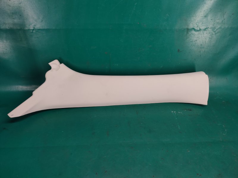 Пластик салона левый JEEP CHEROKEE 14- 2016 2.4 ED8 1UC97HDAAC Б/У