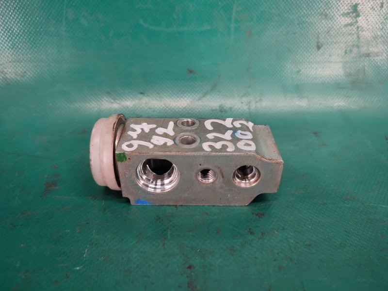 Клапан кондиционера HYUNDAI ELANTRA AD 16- 2.0 G4NH