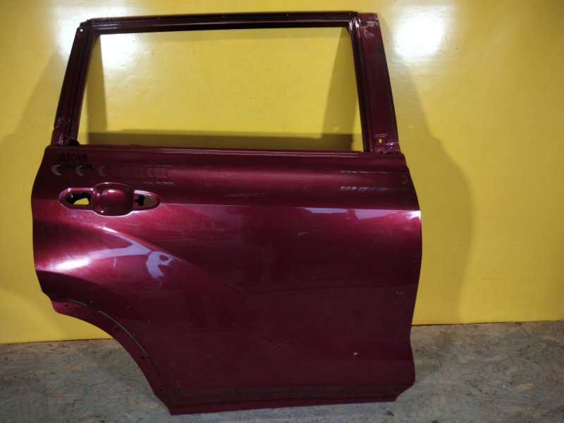 Запчасть дверь задняя правая TOYOTA HIGHLANDER 2020- 670030E190 Б/У Дверь задняя правая TOYOTA HIGHLANDER 2020- 670030E190 Б/У