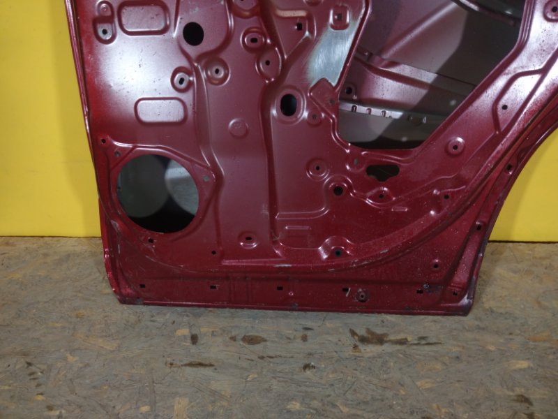 Дверь задняя правая HIGHLANDER 2020- Дверь задняя правая HIGHLANDER 2020-