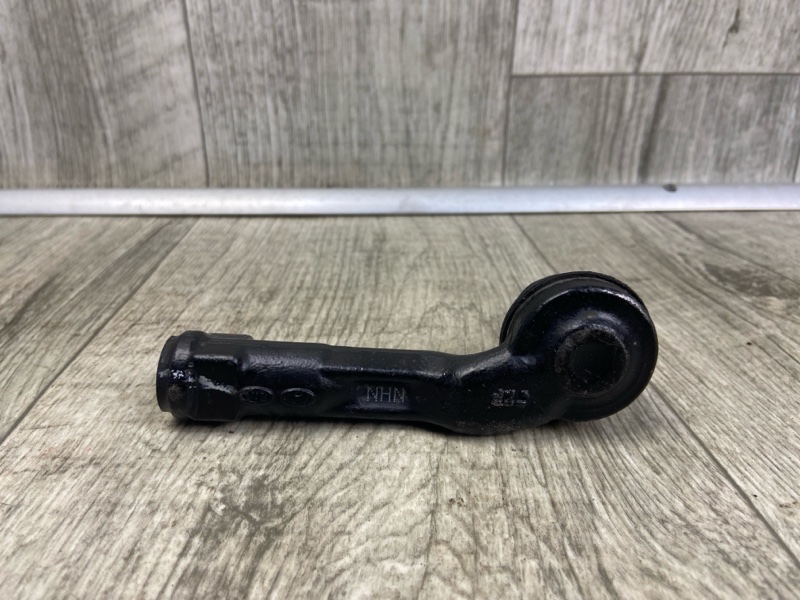 Рулевой наконечник правый FORTE BD 18-21 2019 2.0