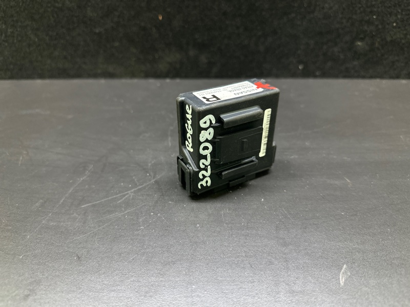 Блок электронный X-TRAIL/ROGUE T32 13-20 2015 T32 2.5 QR25DE