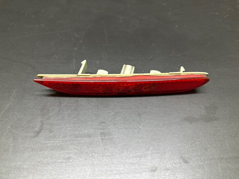 Катафот R правый X-TRAIL/ROGUE T32 13-20 2015 T32 2.5 QR25DE