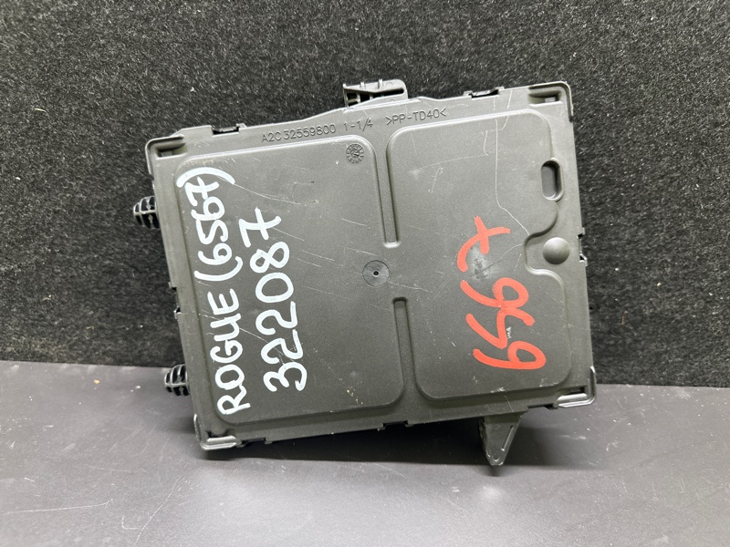 Блок комфорта X-TRAIL/ROGUE T32 13-20 2015 T32 2.5 QR25DE