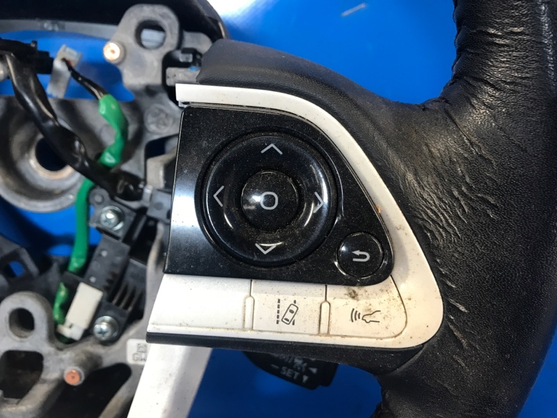 Руль PRIUS 16- 2016 1.8 2ZRFXE