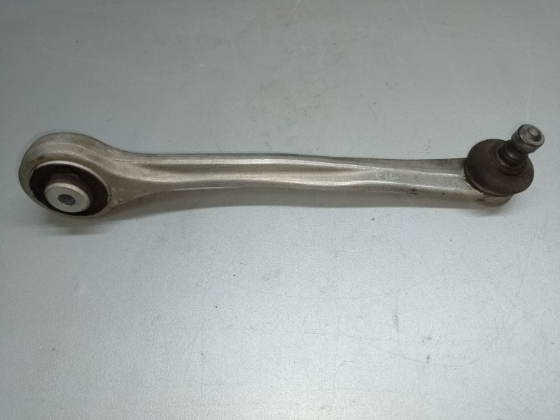 Рычаг передней подвески верхний передний левый AUDI Q5 08-16 2015 8R CPMB 2.0 TFSI 8K0 407 505 A Б/У