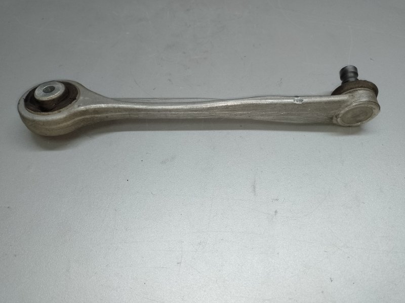 Рычаг передней подвески верхний передний левый Q5 08-16 2015 8R CPMB 2.0 TFSI