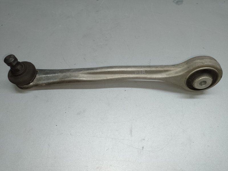 Рычаг передней подвески верхний передний правый AUDI Q5 08-16 2015 8R CPMB 2.0 TFSI 8K0 407 506 A Б/У