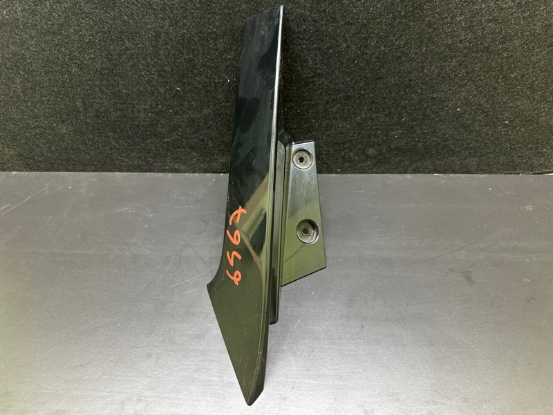 Спойлер крышки багажника задний левый NISSAN X-TRAIL/ROGUE T32 13-20 2015 T32 2.5 QR25DE 96033-5HA0A Б/У