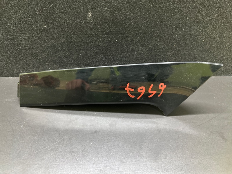 Спойлер крышки багажника задний левый NISSAN X-TRAIL/ROGUE T32 13-20 T32 2.5 QR25DE