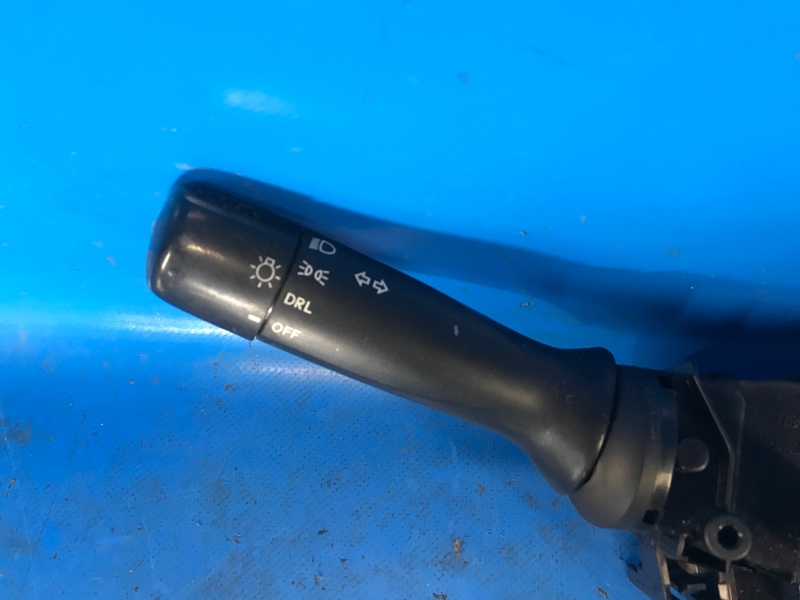 Подрулевой переключатель левый PRIUS - 30 09-17 2012 ZVW30 1.8 2ZRFXE Подрулевой переключатель левый PRIUS - 30 09-17 2012 ZVW30 1.8 2ZRFXE