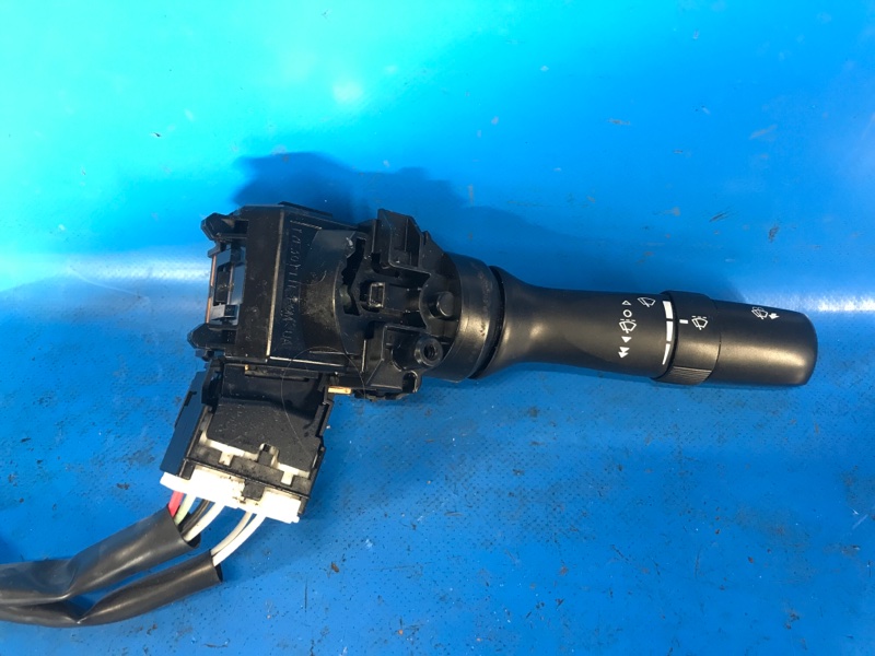 Подрулевой переключатель правый TOYOTA TUNDRA 07-13 2008 4.0 1GRFE 8465202610 Б/У