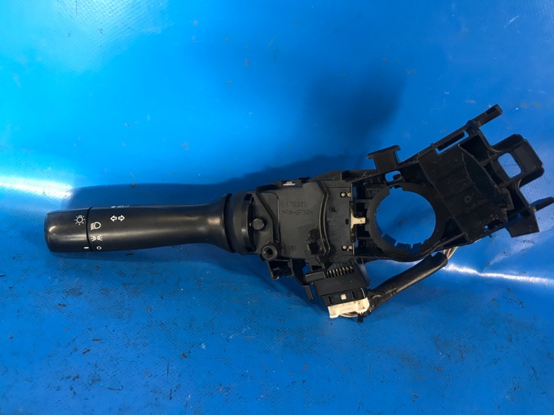 Подрулевой переключатель левый TOYOTA TUNDRA 07-13 2008 4.0 1GRFE 8414002660 Б/У