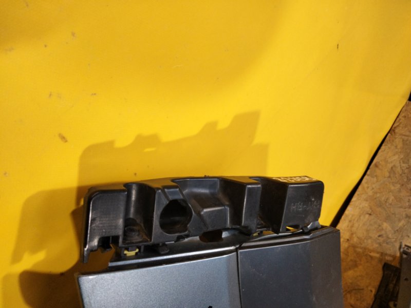 Запчасть кронштейн переднего бампера (на крыле) правый HYUNDAI KONA OS 17-23 86514J9000 Б/У Кронштейн переднего бампера (на крыле) правый HYUNDAI KONA OS 17-23 86514J9000 Б/У