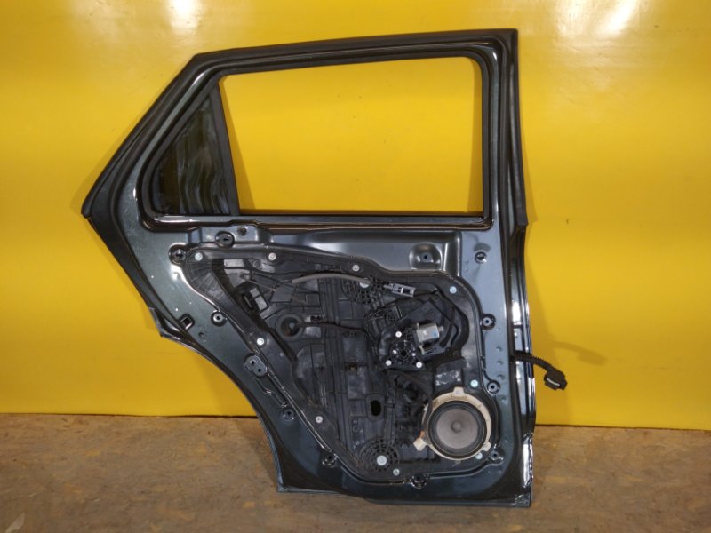 Дверь задняя левая NIRO SG2 22-