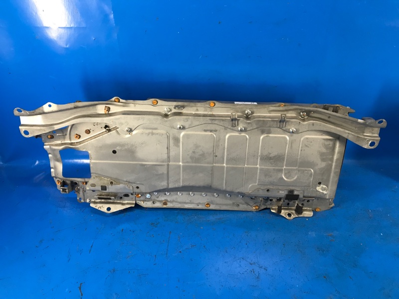 Батарея высоковольтная PRIUS PLUS 11-14 2013 ZVW41L 1.8 2ZRFXE