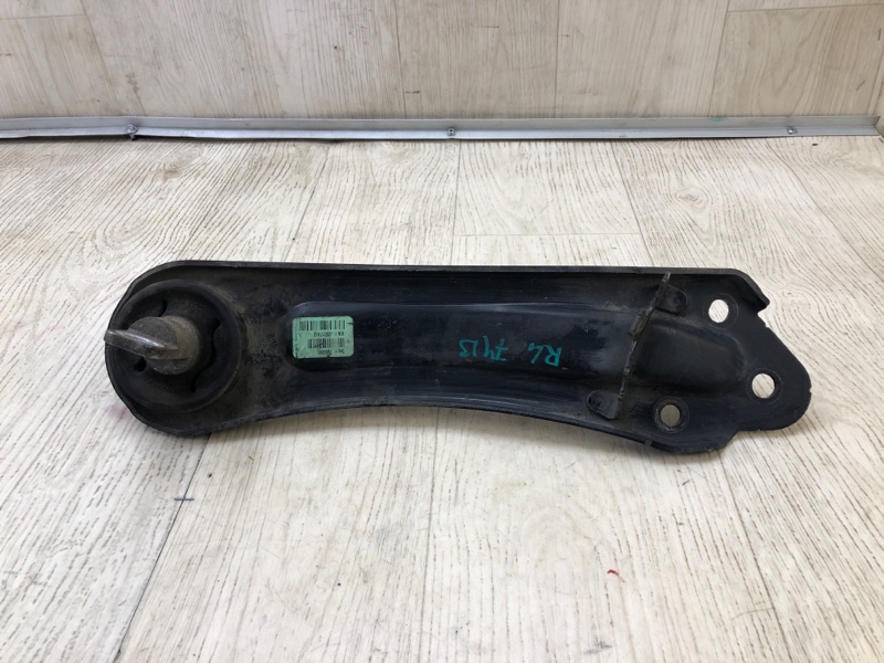 Рычаг задней подвески продольный левый CHEROKEE 14- 2016 2.4 ED8 Рычаг задней подвески продольный левый CHEROKEE 14- 2016 2.4 ED8