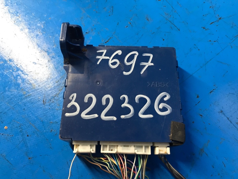 Блок управления печкой LEXUS IS250/350 05-13 2013 GSE20L 2.5 4GR-FSE 8865053520 Б/У