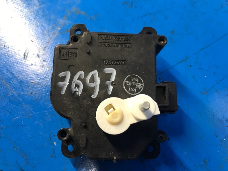 Моторчик заслонки печки IS250/350 05-13 2013 GSE20L 2.5 4GR-FSE