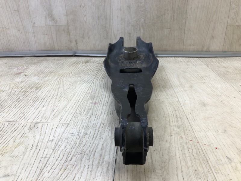 Рычаг задней подвески поперечный CHEROKEE 14- 2016 2.4 ED8 Рычаг задней подвески поперечный CHEROKEE 14- 2016 2.4 ED8