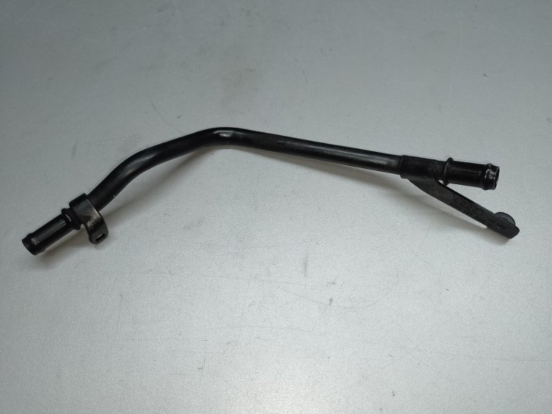 Запчасть трубка охлаждения турбины AUDI Q5 08-16 2015 8R CPMB 2.0 TFSI 06H 121 085 H Б/У Трубка охлаждения турбины AUDI Q5 08-16 2015 8R CPMB 2.0 TFSI 06H 121 085 H Б/У